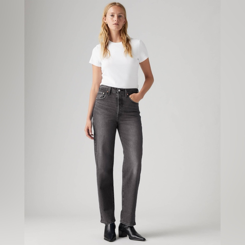 SIZE 27 Levi's Women’s Black Ribcage Straight Ankle Jeans